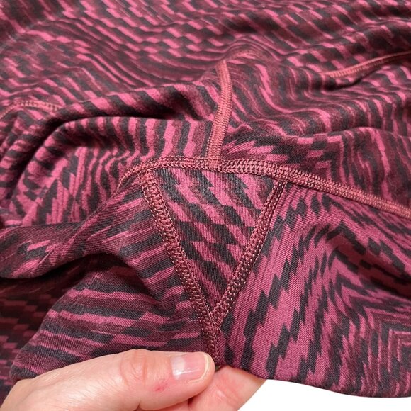 Lululemon Wunder Under High Rise Crop Leggings Burgundy Black Geometric Print 6 - Picture 9 of 11